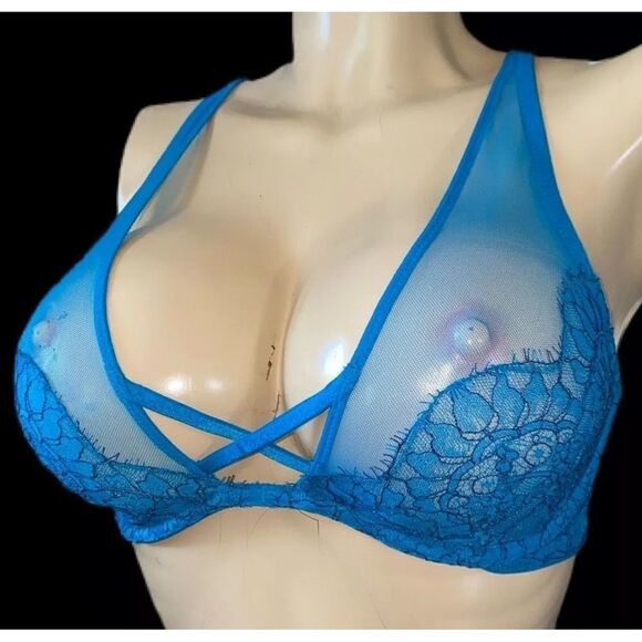 Victoria’s Secret Very Sexy Sheer Mesh unlined Plunge bra - Picture 1 of 8